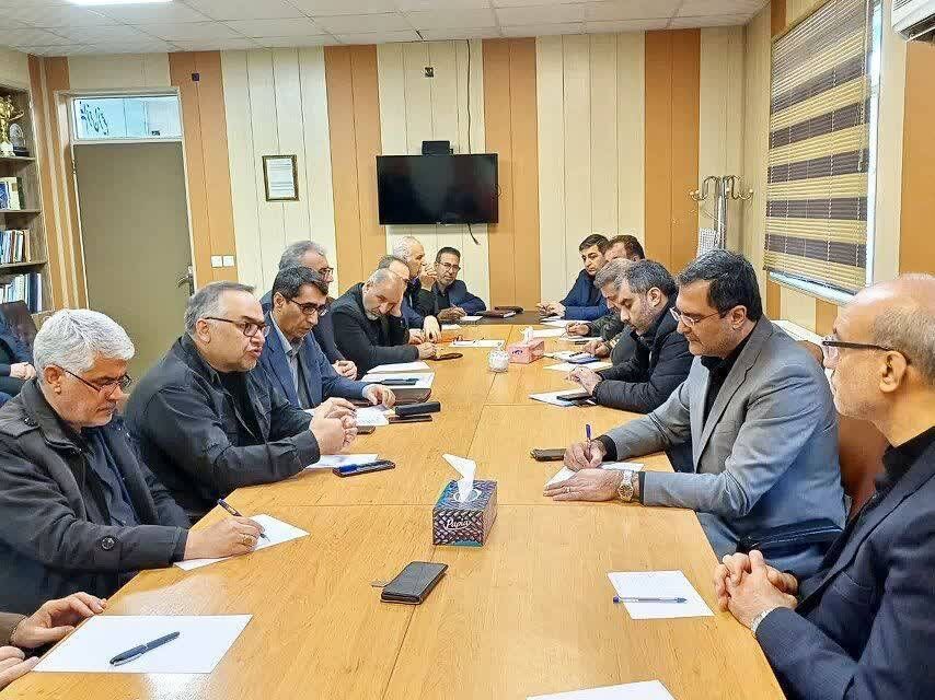 گزارش تصویری از دیدار مدیرعامل شرکت آزمایشگاه فنی و مکانیک خاک با استاندار ایلام